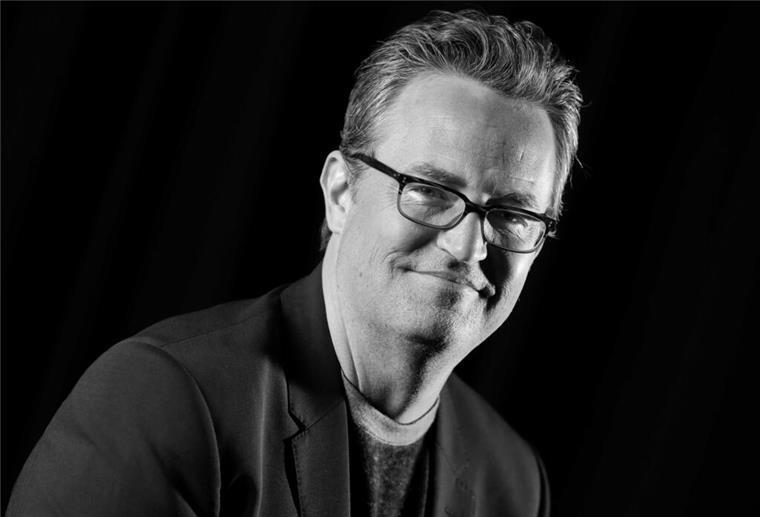 Trauer um Matthew Perry - Todesursache noch nicht bekannt Matthew Perry posiert für ein Porträt.