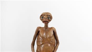 Der Außerirdische „E.T.“ kommt in New York unter den Hammer.