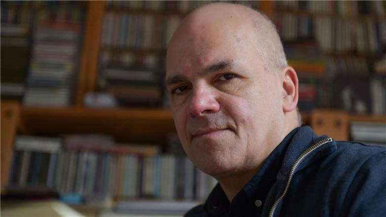Wortmeldungen-Literaturpreis für Frank Witzel Der Autor Frank Witzel hatte 2015 den Deutschen Buchpreis für den besten deutschsprachigen Roman des Jahres gewonnen. Jetzt kommt ein neuer Preis hinzu.