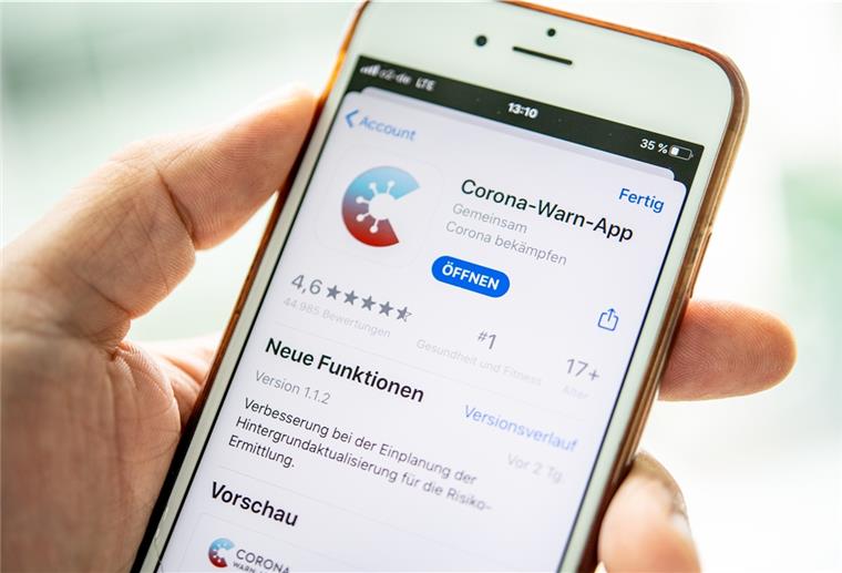 Der Betreiber eines Campingplatzes in Ostfriesland setzt auf die Corona-Warn-App.