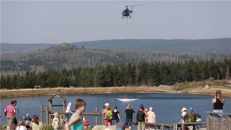 Waldbrand am Brocken im Harz breitet sich aus Der Brand unterhalb des Brockens im Harz ist noch nicht unter Kontrolle (Foto aktuell).