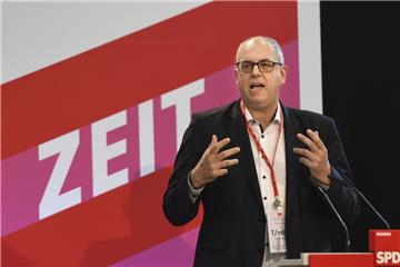 Der Bremer Bürgermeister Andreas Bovenschulte (SPD) schlägt eine Verteilung staatlicher Zuschüsse für die Zeitungszustellung vor. 