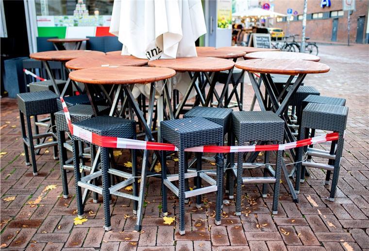 Der Bremer Senat hat seine Entscheidung darüber, welche Lockerungen bei sinkenden Inzidenzzahlen möglich sein sollen, auf kommende Woche vertagt. Wahrscheinlich werden erst ab 21. Mai 2021 die Zügel gelockert. 