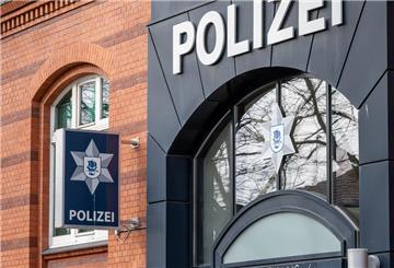 Der Bremerhavener Polizei fehlt Personal, um den immer neuen Herausforderungen gerecht zu werden. Darüber herrschte Einigkeit im Ausschuss für öffentliche Sicherheit.