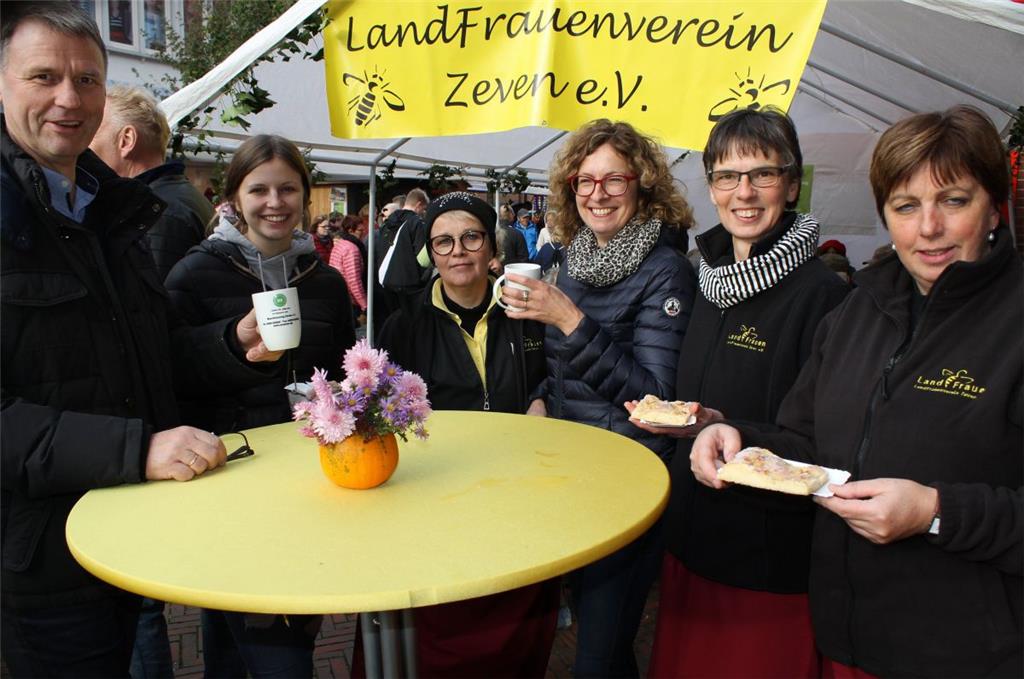 Der Bremervörder Landvolkvorsitzende Heinz Korte fühlt sich bei den Zevener Land...