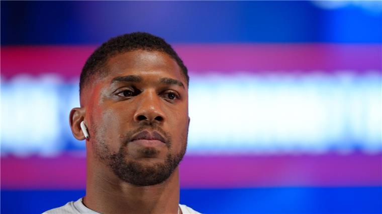 Zu schnell gefahren: Anthony Joshua entgeht Fahrverbot Der britische Schwergewichtsboxer Anthony Joshua wurde beim Rasen erwischt. (Archivbild)