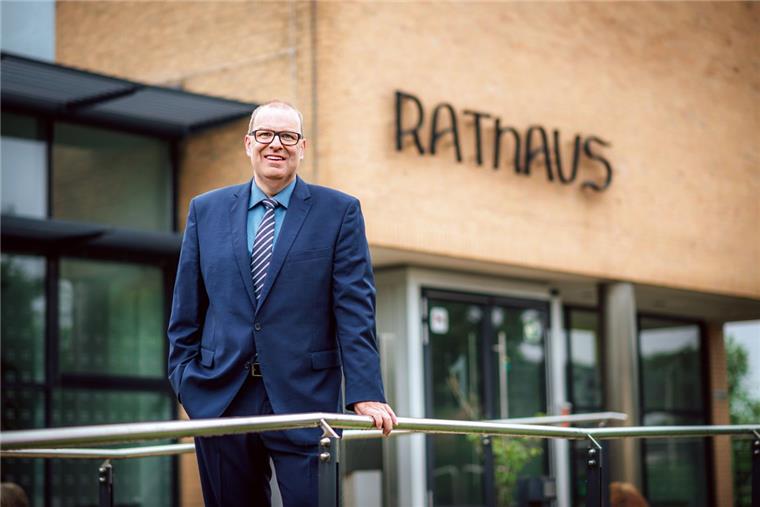Nachhaltige Baulandentwicklung in Geestland Der Bürgermeister ist stolz: Die Geestländer verbindet ein ganz besonderes WIR-Gefühl: