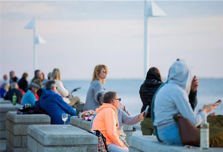 Norderney und die Angst vor Tagestouristen Der Bürgermeister von Norderney sieht den Tagestourismus in der Ferienzeit kritisch.