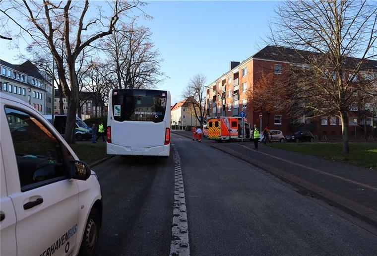 Der Bus wurde in Geestemünde in einen Unfall verwickelt.