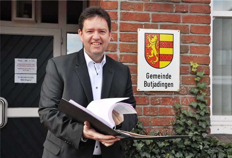 Eine Wahl in Zeiten der Corona-Krise Der Butjenter Axel Linneweber (48) ist einer der bislang zwei Kandidaten für die Wahl des Bürgermeisters in Butjadingen.