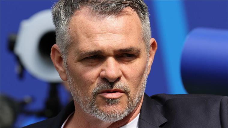 Der Cheftrainer der georgischen Nationalmannschaft: Willy Sagnol.