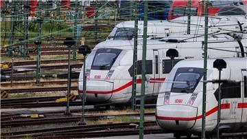 Der DB Navigator ist zuletzt grundlegend erneuert worden. Die App ist ein bedeutender Vertriebsweg für die Bahn.