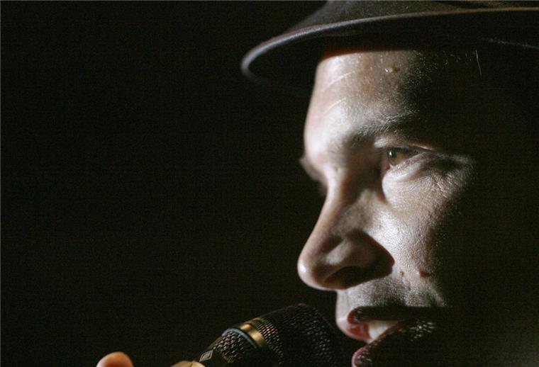 Der deutsche Sänger Roger Cicero ist im Alter von 45 Jahren gestorben.