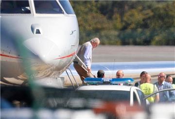 Der emerierte Altkönig Juan Carlos I. ist auf spanischem Staatsgebiet gelandet.
