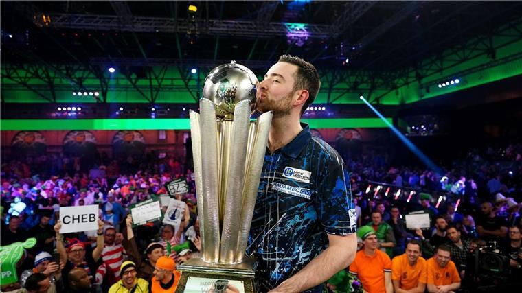 Der Trendsport Darts findet auch bei uns in Bremerhaven immer mehr Fans Der Engländer Luke Humphries ist nach einem packenden Finale neuer Darts-Weltmeister und darf sich über ein Preisgeld von 500.000 Pfund (knapp 600.000 Euro) freuen. Foto: Zac Goodwin/PA Wire/dpa