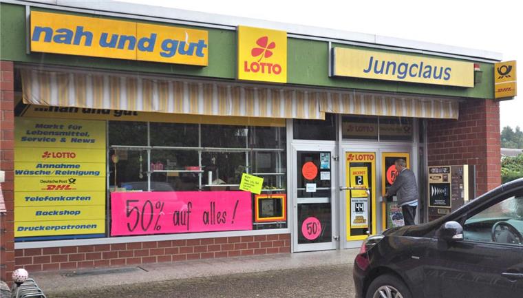 Nach 60 Jahren ist Schluss: Darum schließt dieser Dorfladen in Sievern Der Frischemarkt „Nah & Gut“ in Sievern ist geschlossen. Grund: Der Inhaber Rainer Jungclaus geht in Rente.