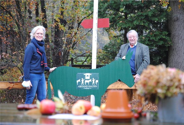 Das Tor bleibt im November wieder zu Der gemeinnützige Landpark Lauenbrück muss erneut schließen. Parkbetreiber Katharine und Friedrich-Michael von Schiller bedauern das und hoffen weiterhin auf die Unterstützung der Bürger.