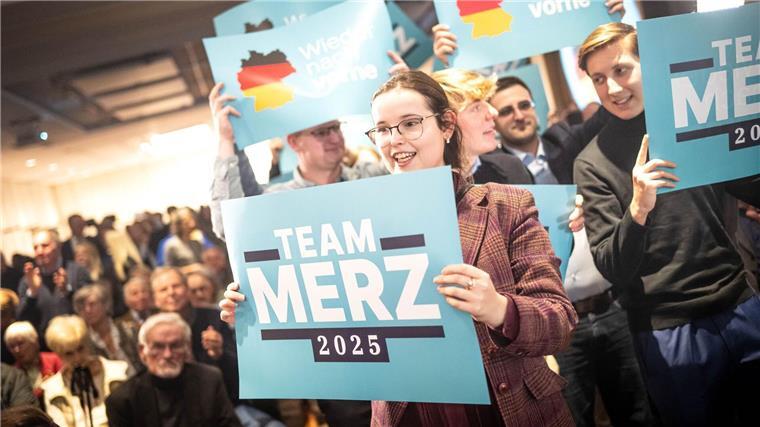 CDU-Generalsekretär Linnemann sorgt sich um Bremen Der Generalsekretär stimmte die Parteimitglieder auf die heiße Phase des Wahlkampfs ein.
