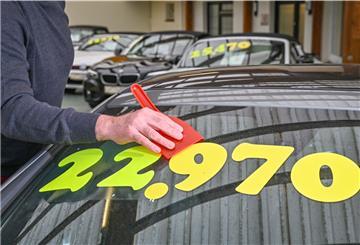 Der Geschäftsführer des Autoparks Bederkesa, Roland Lepper.