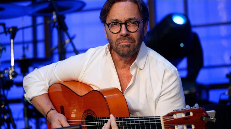 Gitarristen-Legende, München-Fan: Al Di Meola wird 70 Der Gitarrist Al Di Meola feiert 70- Geburtstag.