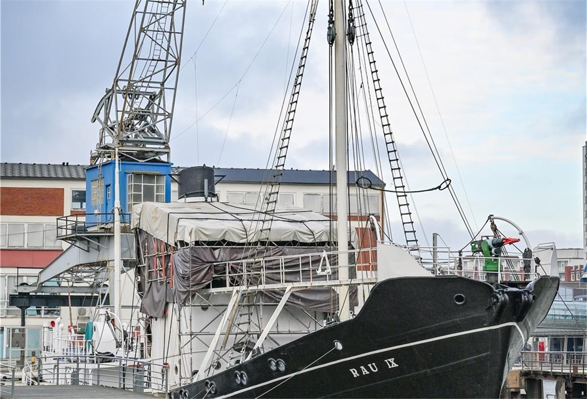Der Halbportalkran am Museumshafen kann saniert werden.