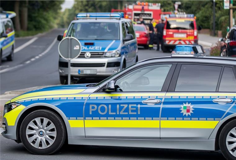 Der Hauptbahnhof in Düsseldorf ist am Freitagmorgen evakuiert worden. Es soll sich um einen Fall der Brandstiftung handeln. Genaue Hintergründe sind noch unklar. 
