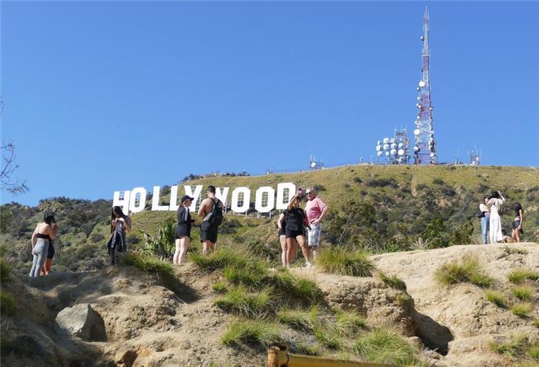 Der Hollywood-Schriftzug ist eines der bekanntesten Wahrzeichen der USA. (Archivbild)