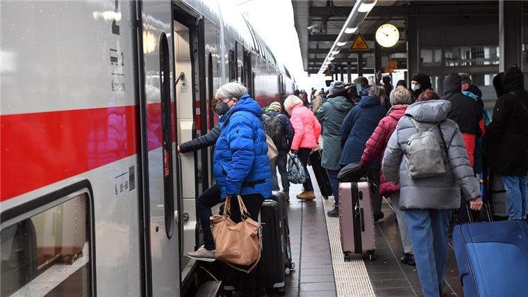 Intercity nach Köln: Täglich ab Bremerhaven gibt‘s 2023 nicht mehr Der Intercity verbindet Bremerhaven mit dem Ruhrgebiet und Köln.