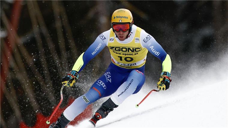 Der Italiener Mattia Casse fährt im Super-G in Gröden zum Sieg. 