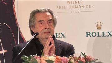 Der Italiener Riccardo Muti wird zum siebten Mail das Neujahrskonzert aus Wien dirigieren. (Archivfoto) 