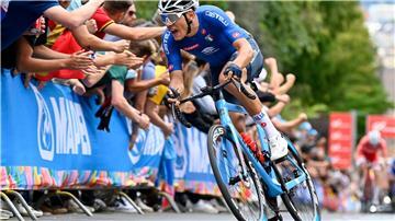 Der italienische Radprofi Filippo Baroncini wurde nach seinem Sturz bei der Polen-Rundfahrt in ein künstliches Koma versetzt.