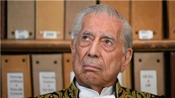 Der jüngste Roman von Mario Vargas Llosa war sein letzter, versichert der Nobelpreisträger.
