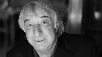 Der Kabarettist Richard Rogler ist tot. (Archivbild)