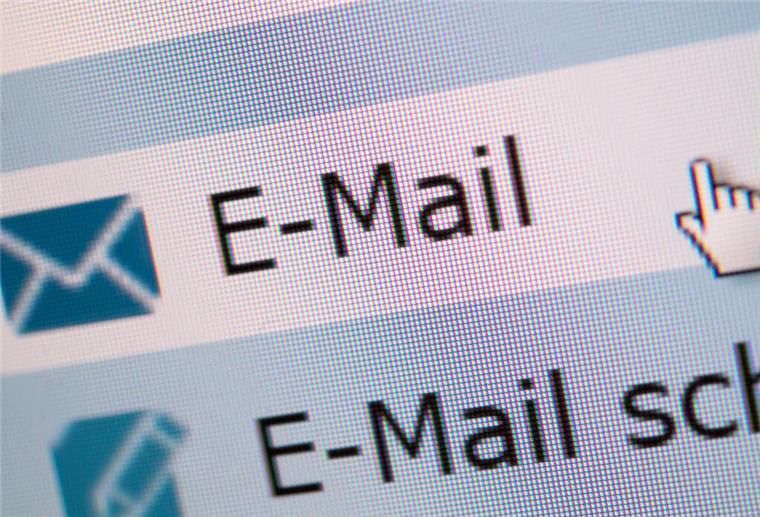 Berufliche Mail-Postfächer werden immer voller Der E-Mail-Button eines E-Mail-Programms