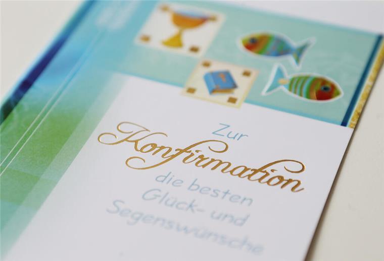 Neu: Konfirmationen bereits nach einem Jahr Der Konfi-Jahrgang 2024 ist in der Dreieinigkeitskirchengemeinde Altluneberg-Beverstedt-Lunestedt ein besonderer. Bereits nach einem Jahr werden die Schüler ihre Konfirmation feiern. Bisher waren zwei Jahre Konfirmandenzeit die Regel.