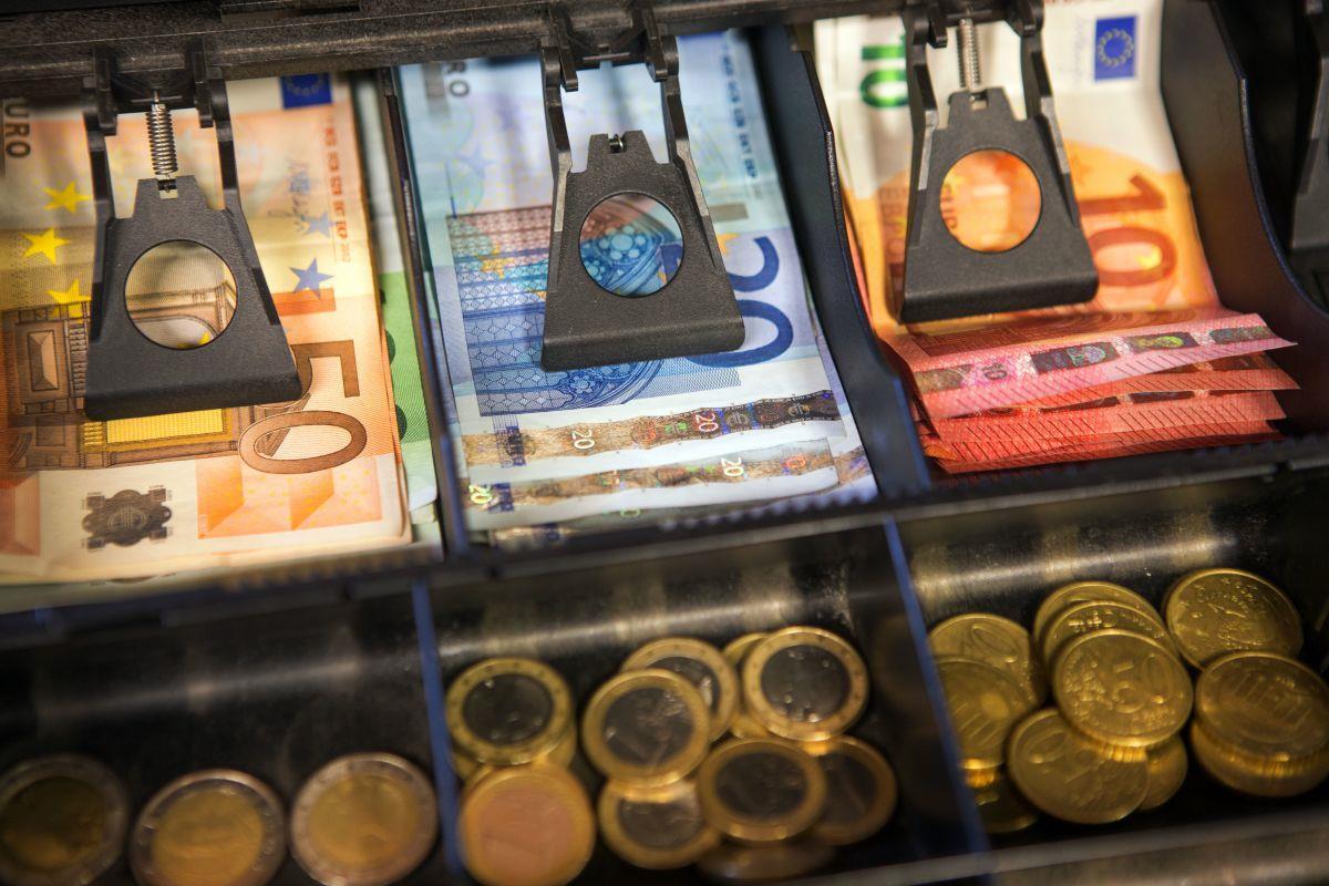 Landkreis Wesermarsch kann sich über gut gefüllte Kasse freuen Der Landkreis nutzt seine gute finanzielle Lage, um die Kasse für die Städte und Gemeinden in der Wesermarsch zu füllen.