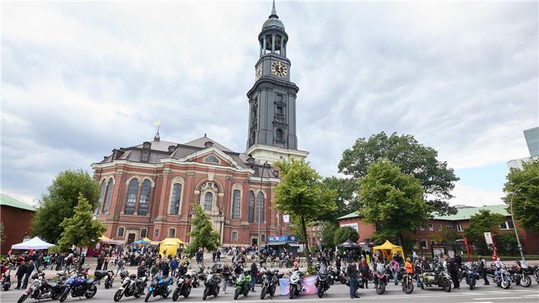 Für letzten Motorradgottesdienst fehlt noch große Summe Der letzte traditionelle Hamburger Motorradgottesdienst soll 2025 stattfinden. (Archivbild)