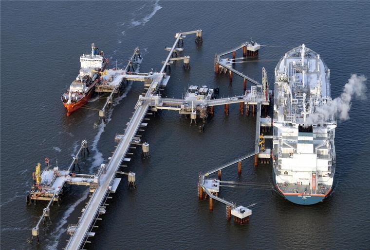 Wilhelmshaven: Erster Tanker mit Flüssiggas ist angekommen Der LNG-Terminal in Wilhelmshaven wurde am 17. Dezember in Betrieb genommen
