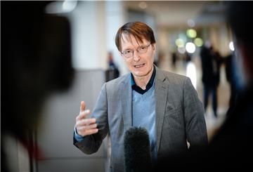 Der Lockdown bis zum 10. Januar wird nicht ausreichen, meint SPD-Gesundheitsexperte Karl Lauterbach. 