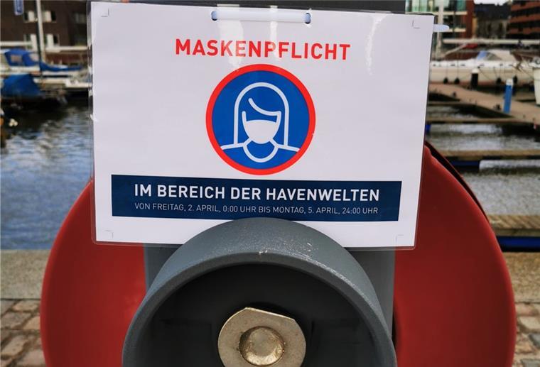 Der Magistrat hat über Ostern eine Maskenpflicht rund um den Neuen Hafen erlassen.