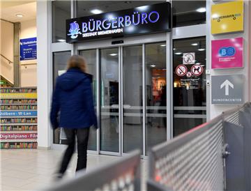 Der Magistrat verspricht, die Zustände im Bürgerbüro Mitte zu verbessern.  Foto: Scheschonka