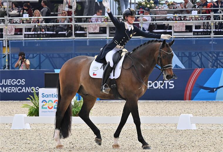 Kuhstedter Reiterin erfüllt sich den Traum von Olympia Svenja Grimm