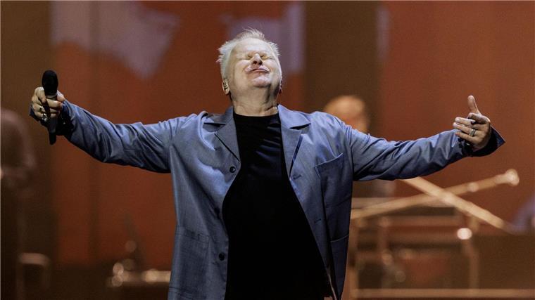 Was Grönemeyers „Bochum“ ausmacht Der Musiker Herbert Grönemeyer steht beim Tourauftakt der Tour „Herbert Grönemeyer - Live 2023“ auf der Bühne der Wunderino-Arena.