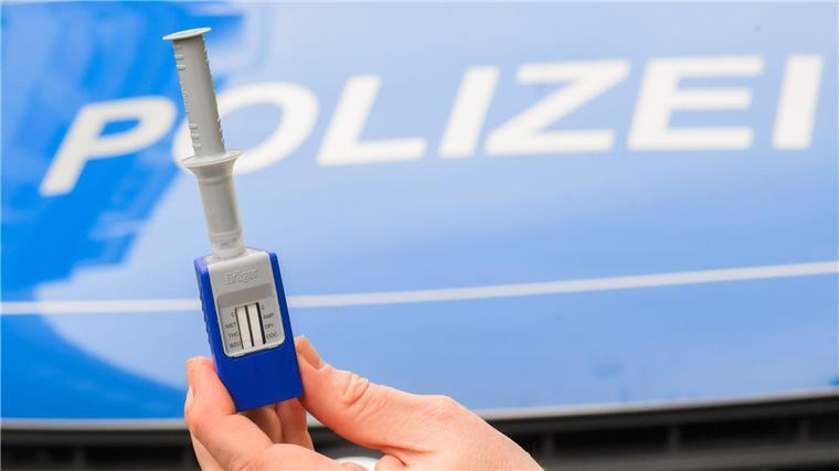 Niedersachsen testet Speicheltests für Drogenkontrollen Der neuartige Drogen-Speicheltest ersetzt den Urintest bisher noch nicht.
