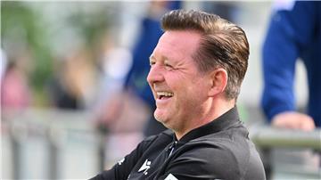 Der neue 96-Coach Christian Titz freute sich auf die neue Saison.