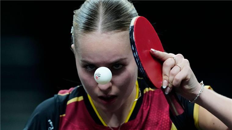 Seit Olympia ein Star: Kaufmanns neues Leben Der neue deutsche Tischtennis-Star: die 18-jährige Annett Kaufmann.