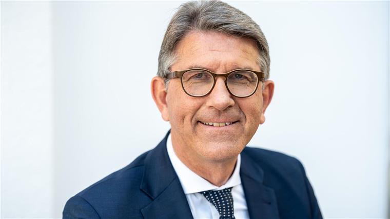 Weimer: Antisemitismus in der Kultur als erstes großes Thema Der neue Kulturstaatsminister Wolfram Weimer will die Bekämpfung von Antisemitismus als sein erstes großes Thema setzen. (Archivbild)