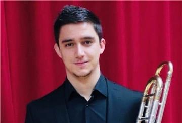 Der neue Posaunist Álvaro Corrales Nicolás ist der jüngste Musiker im Philharmonischen Orchester.