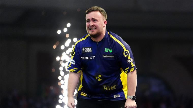 Darts-Weltrangliste: Clemens rutscht ab - Littler an zwei Der neue Weltmeister: Luke Littler.