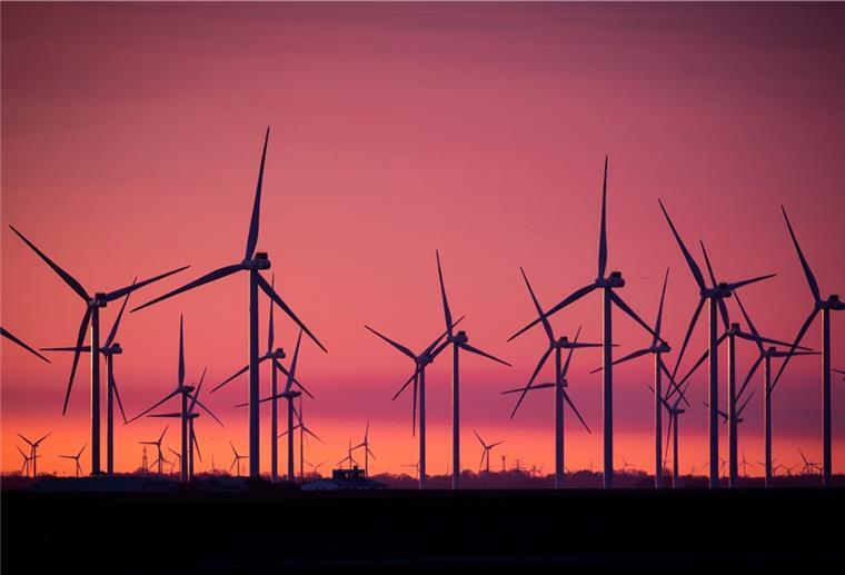 Der Norden könnte davon profitieren, dass die Windenergie zum Gelingen der Energiewende ausgebaut werden muss und sich außerdem eine Wasserstoffwirtschaft im Aufbau befindet. 